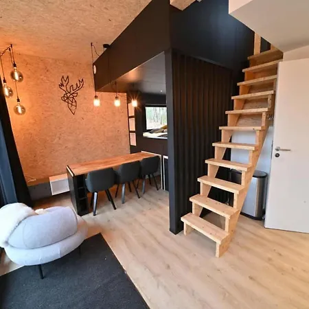 Treehouse Getaway With Sauna * Oignies